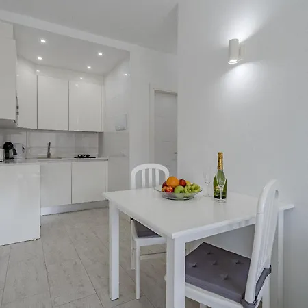 Апартаменты Stunning Views Costamar 1a009